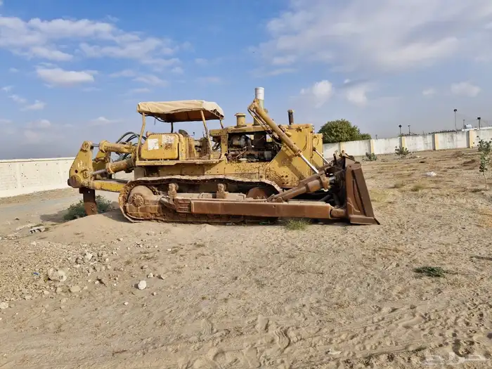 بلدوزر كماتسو 155 1