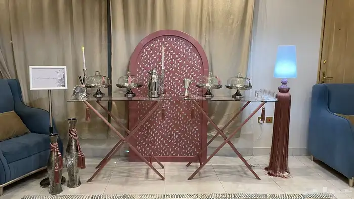 طاولات ضيافه للايجار(Silver Table) 1