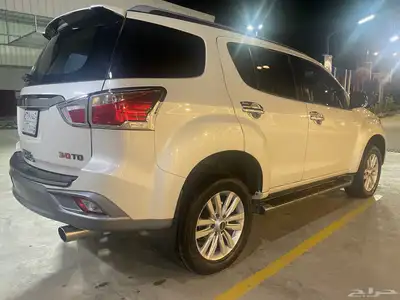 ايسوزو MUX 2019 فل كامل بدون دبل وكالة 1