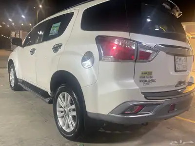 ايسوزو MUX 2019 فل كامل بدون دبل وكالة 3