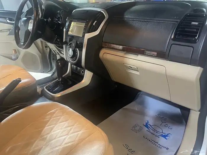 ايسوزو MUX 2019 فل كامل بدون دبل وكالة 10