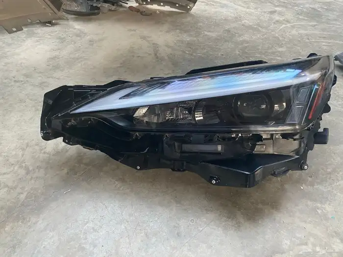 شمعه يسار لكسز NX اصلي وكاله موديل 2021 الى 2024 2