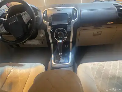 ايسوزو MUX 2019 فل كامل بدون دبل وكالة 5