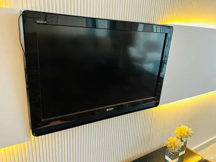 تلفزيونات SONY عادي عدد 2 نظيفة جدا  جدا 0