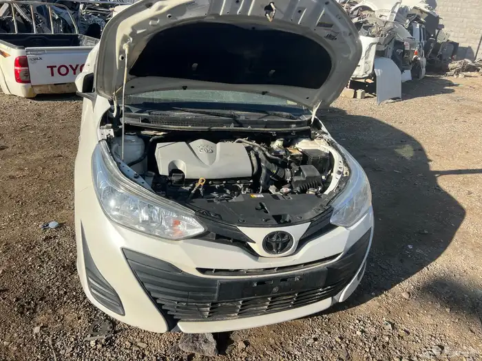 تويو تا يارس 2020مصدوه قطع غيار 4