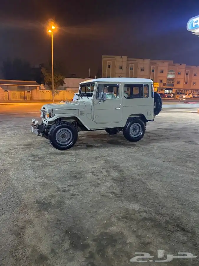 ربع 1977 للبيع 14