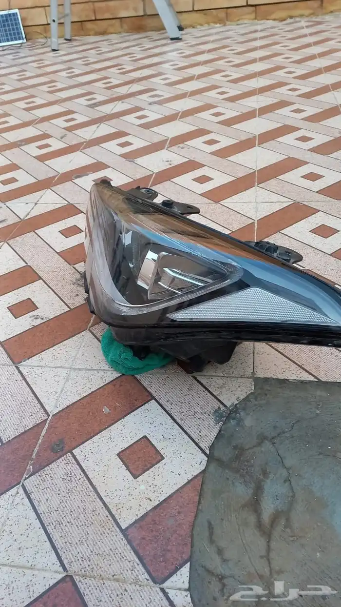 شمعه جينيسيس يسار 2016 الى 2018 1