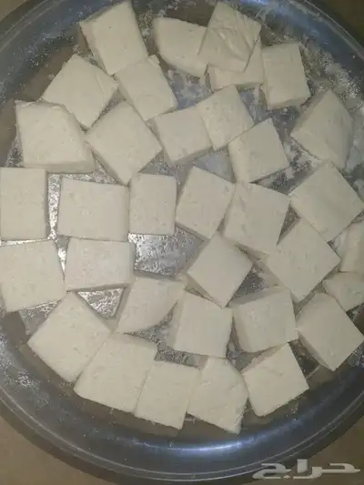اجبان واللبان سمن زبده 26