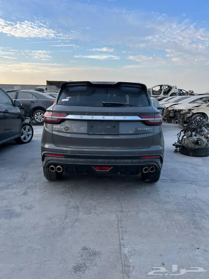 جيلي كولراي 2023 مصدوم تشليح ((قطع غيار فقط)) 1