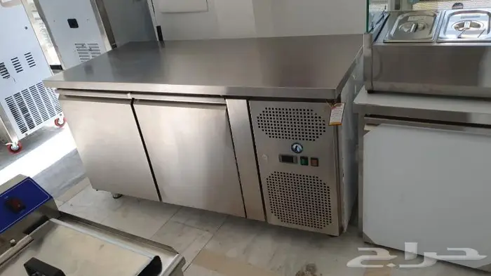 ثلاجات متنوعة صانعات ثلج باحجام مختلفة 2