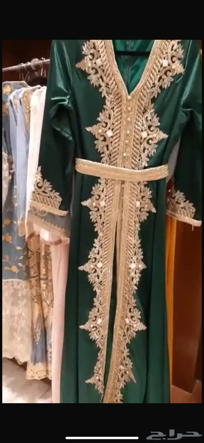 فساتين للبيع 0