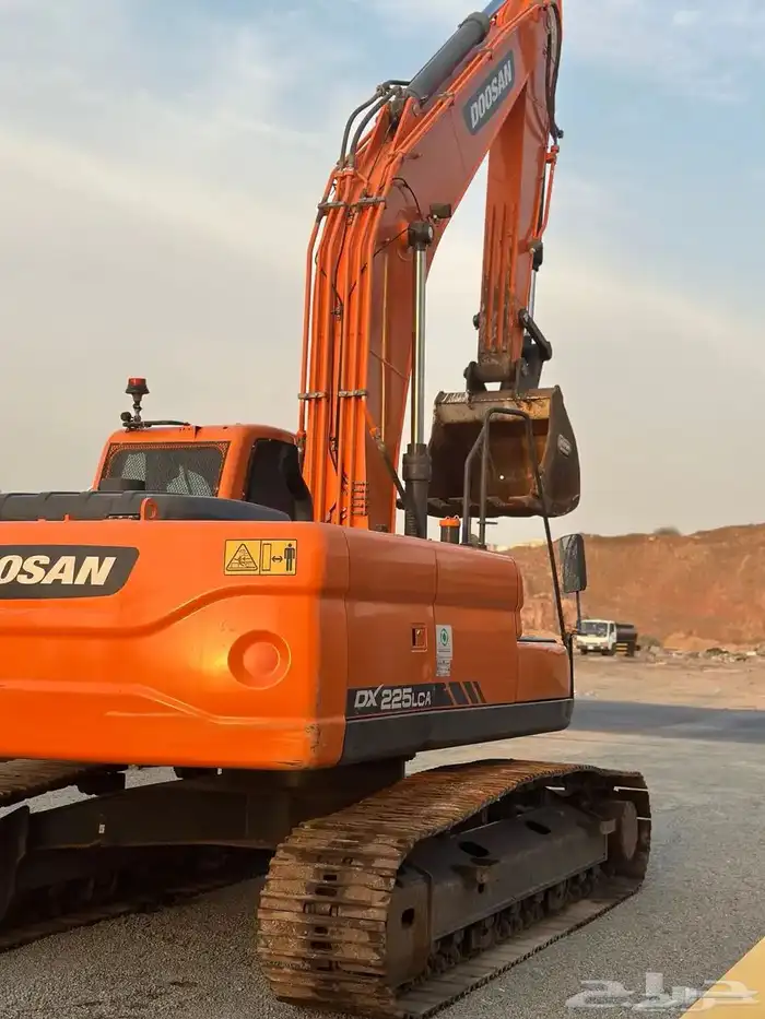 excavator and Loader in Albahah City  1