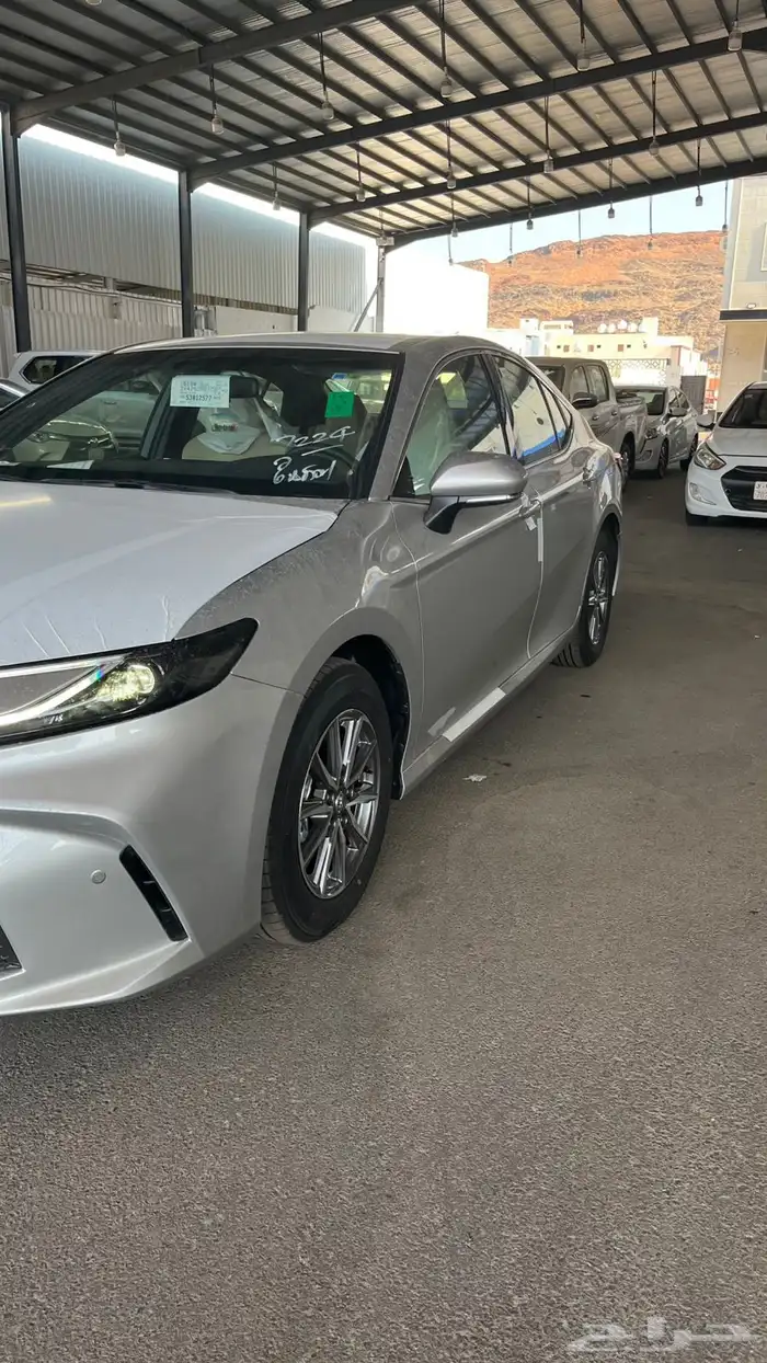 كامري فئه E 2025 5