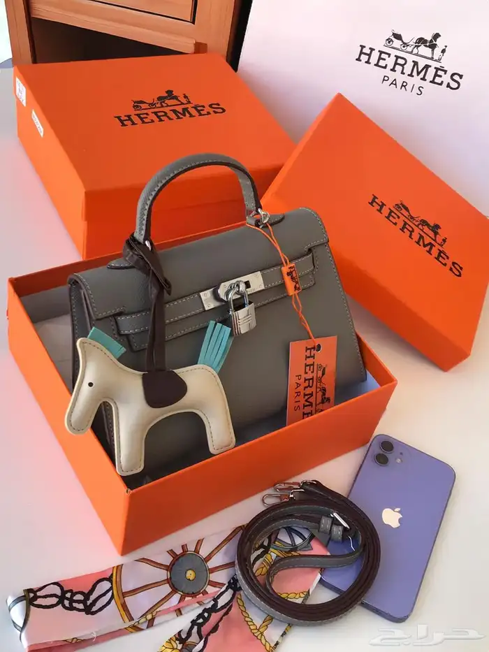 شنط هرمز بسعر مخفض 16