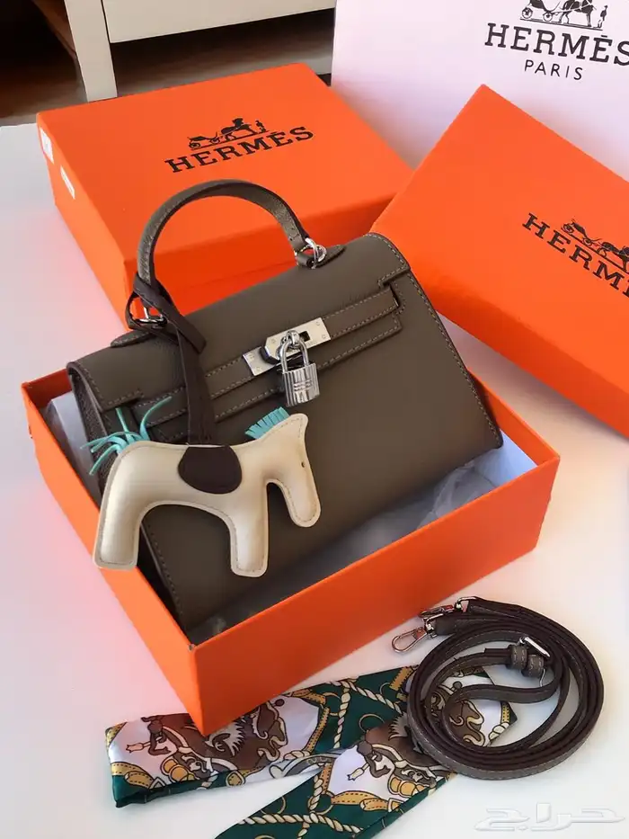 شنط هرمز بسعر مخفض 25