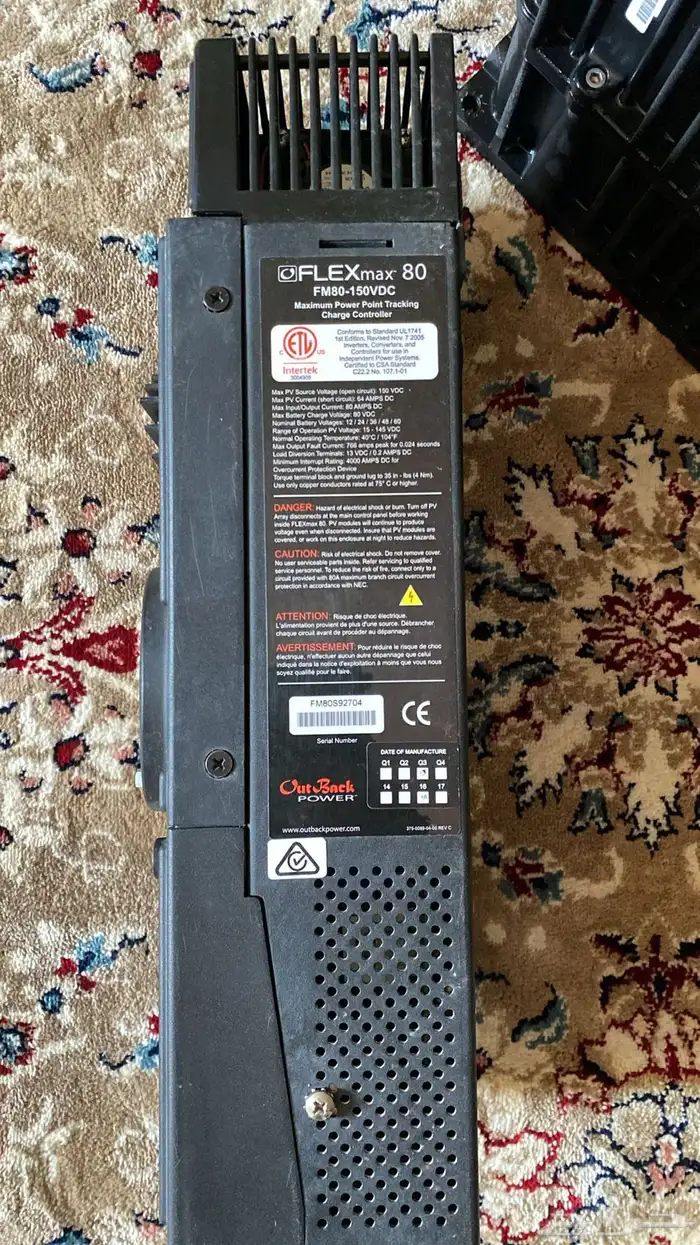 محول 12 فولت الي 220 2