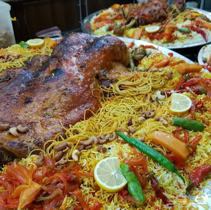 بوفيه كامل بألذ النكهات شامل التوصيل كما يوجد إيجار سخانات 11