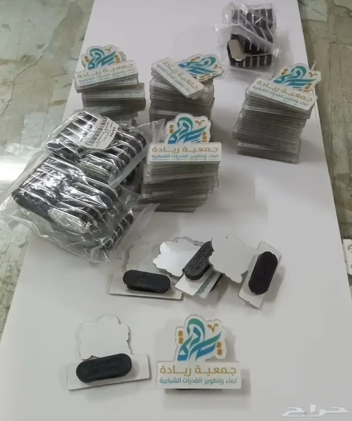 جميع انواع البروشات والطباعه 10