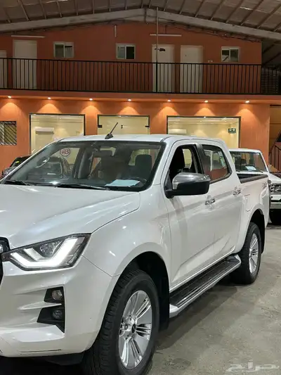 ايسوزو ديماكس LS فل كامل 2021 2