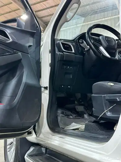 ايسوزو ديماكس LS فل كامل 2021 12