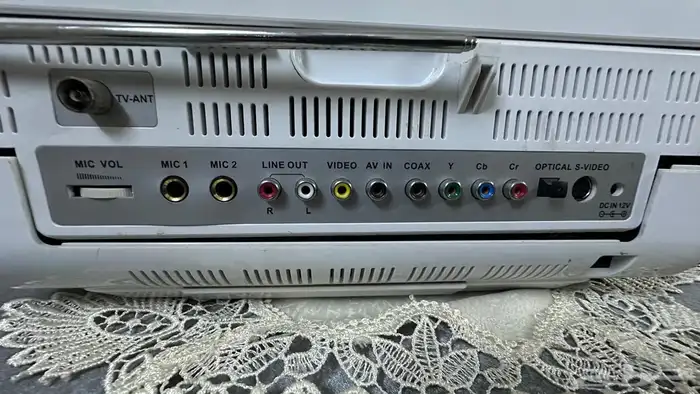 مشغل اقراص دي في دي مع مسجل مع الشاشة 4