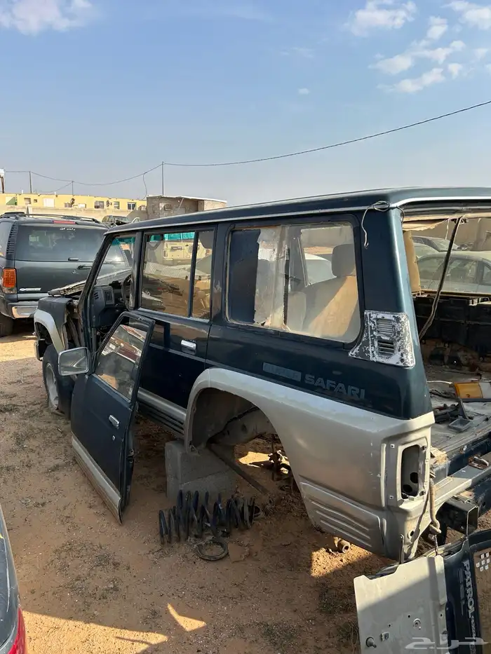 قطع غيار باترول نيسان تشليح مستعمل 4