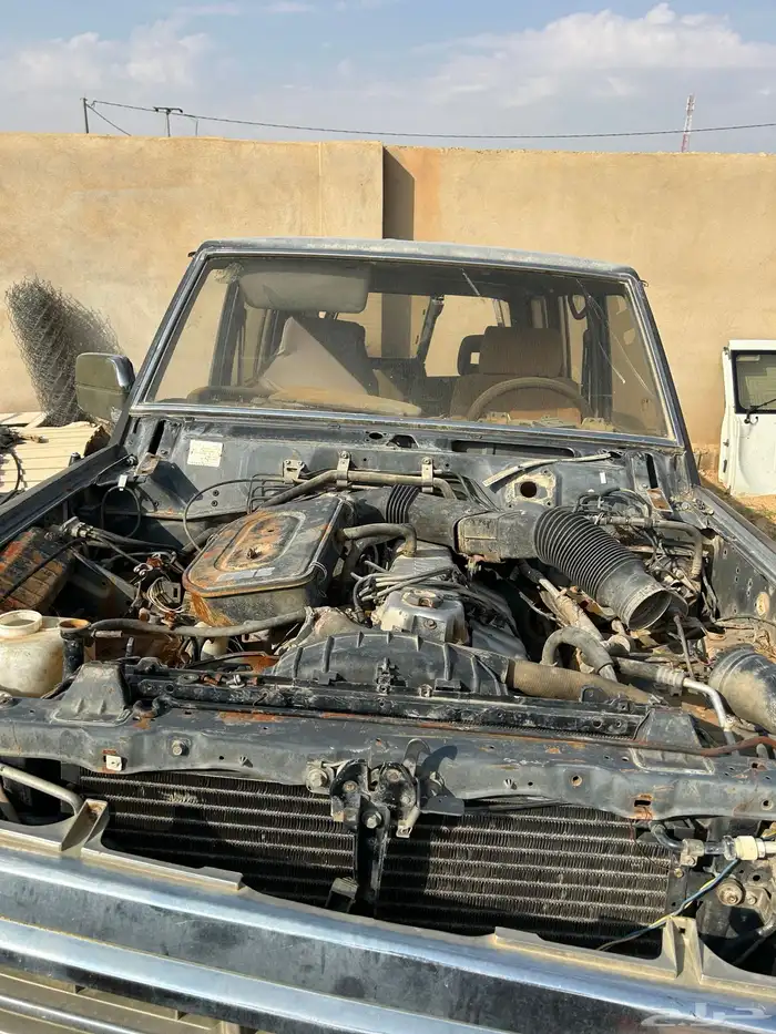 قطع غيار باترول نيسان تشليح مستعمل 13