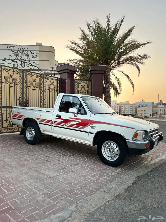 هايلوكس 7 9 9 1 GLX تم البيع 3