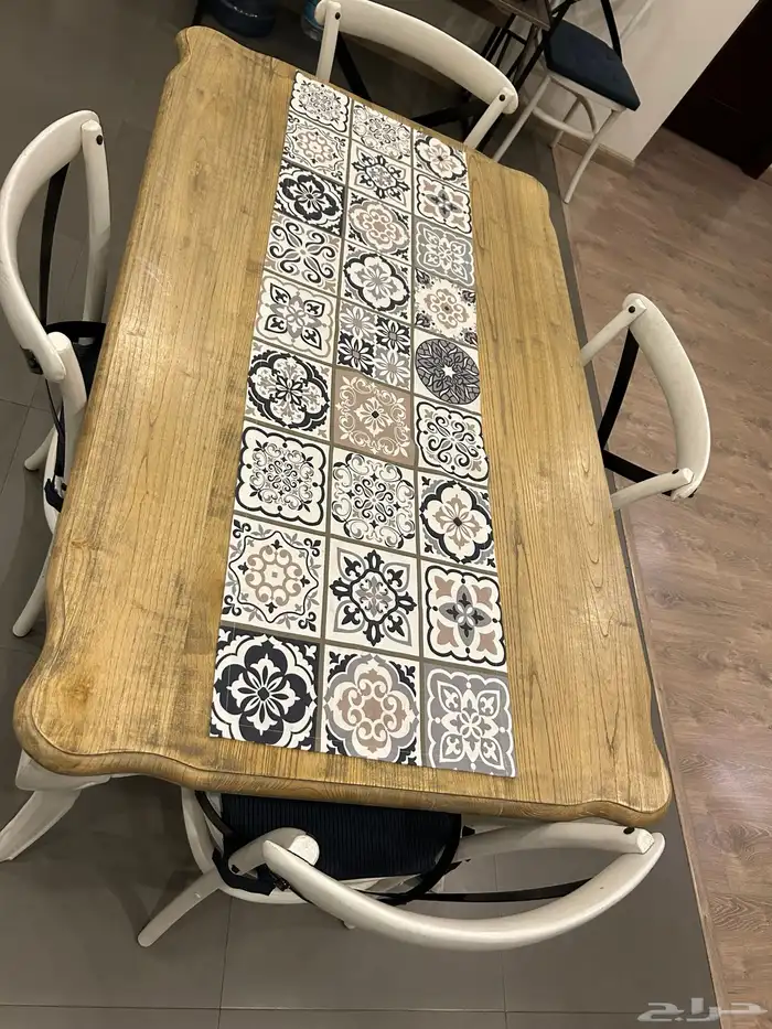 طاوله طعام خشبيه 0