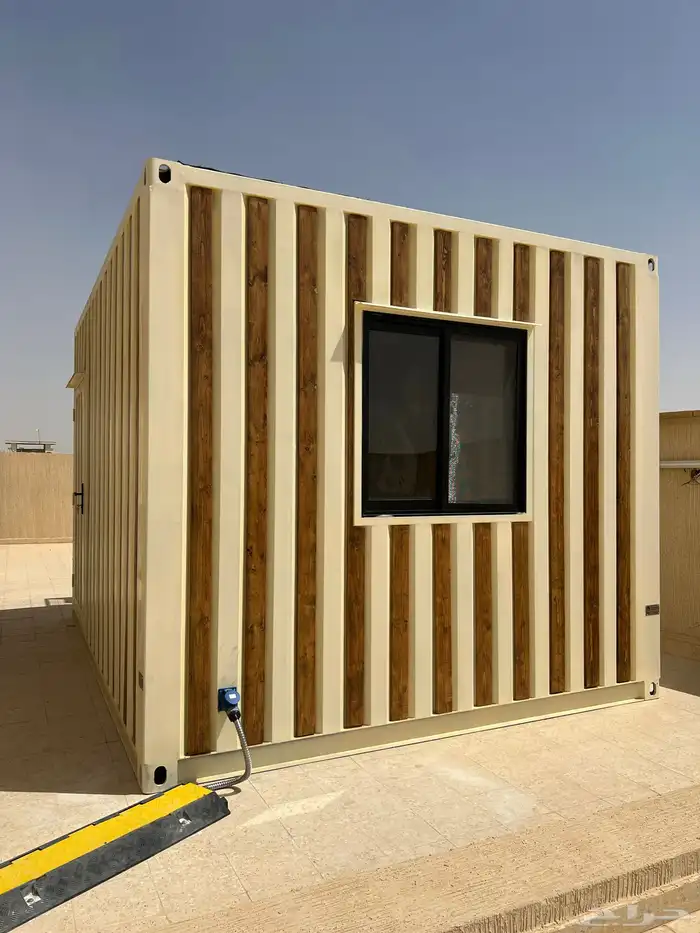 درايف ثرو فود ترك مقطورات كونتينرات كرفانات بيوت متنقلة بوث 18