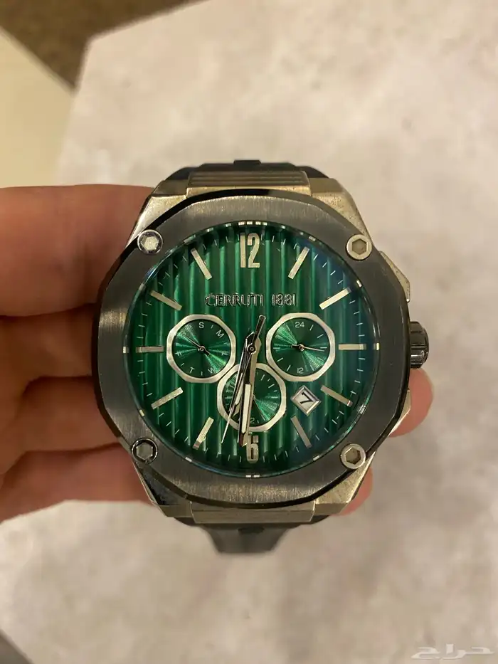 ساعةCERRUTI I88I 10