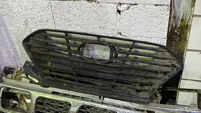 جميع قطع غيار مستعمل خصم 30 12