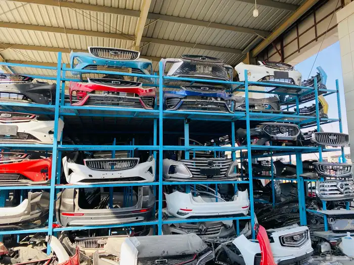 صدامات أمامية وخلفية سيارات صيني كل الموديلات ولدينا شمعات 0