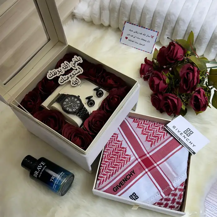 بوكس رجالي طقم شماغ جيفنشي 2