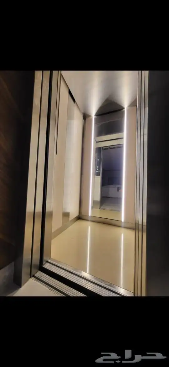 هرم المصاعد الايطاليه 1