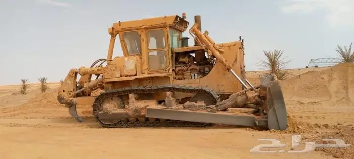 دركتر بلدوزر كوماتسو 155 للبيع 1