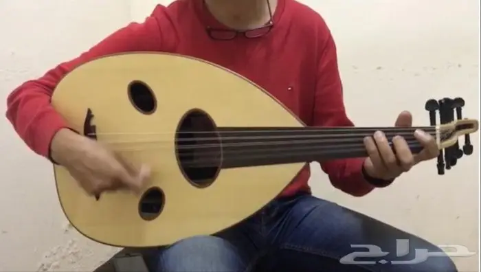 عود موسيقي بحريني درجة أولى 9