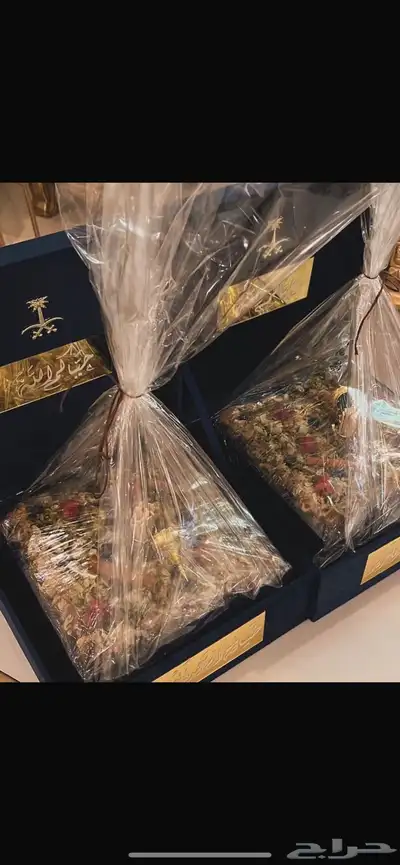 احجزو لمناسباتكم بالإجازة قبل الزحمه تمور محشيه 4