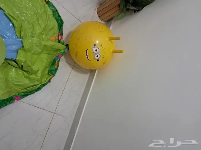 العاب اطفال مستعمله والبيع سمح 0