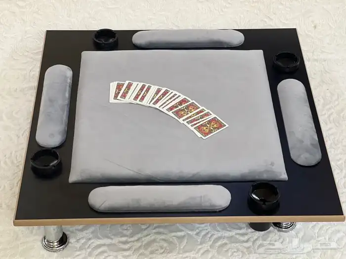 طاوله بلوت 68