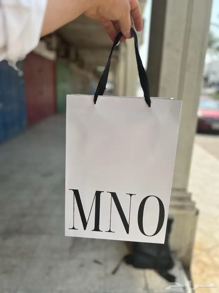 طباعة اكياس وبكسات عبايات بكج تغليف عباية 2