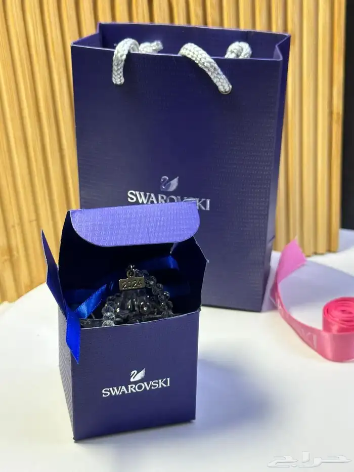 تعليقة سيارة سوارفسكي ماستر كوالتي 4