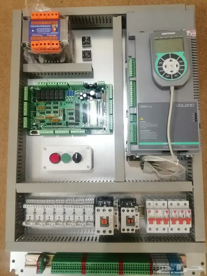 هرم المصاعد الايطاليه 28