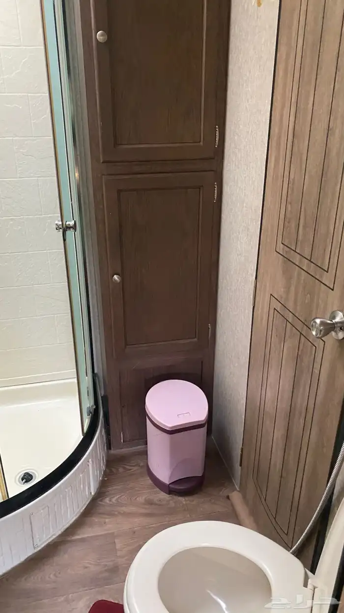 كرفان امريكي للايجار اليومي 30