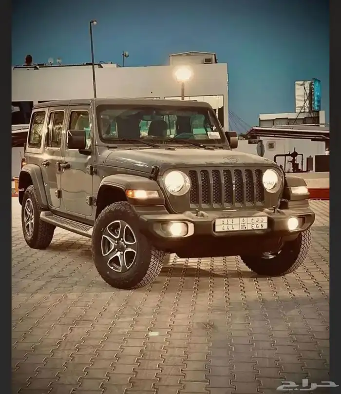 تاجير سيارات فارهه 33
