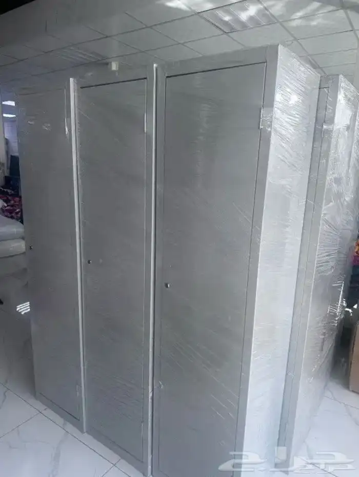 دولاب حديد بابين و باب واحد جديد 12