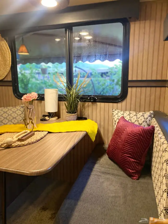 كرفان امريكي للايجار اليومي 14