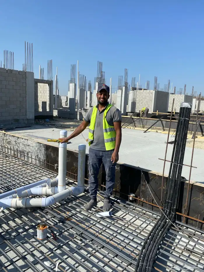 سباك بالدمام والخبر موجود سياره 1