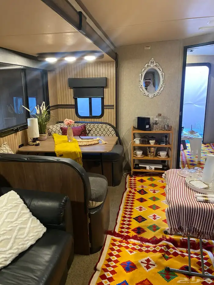 كرفان امريكي للايجار اليومي 18