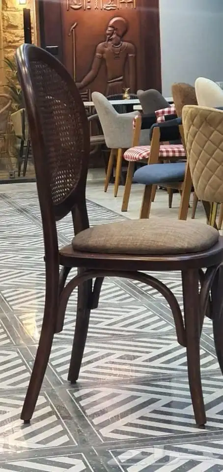 كراسي وطاولات 1